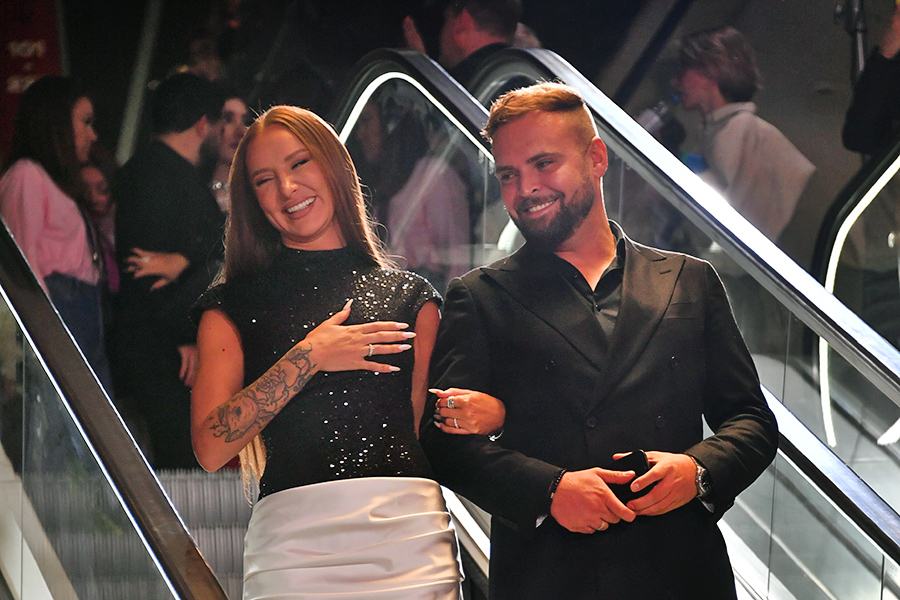 Moscow region, Novoivanovskoye. Singer Asti (Anna Dzyuba) with her husband Stanislav Yurkin before the Russian National Music Award ceremony"Victoria-2024"at the stadium"Live Arena".