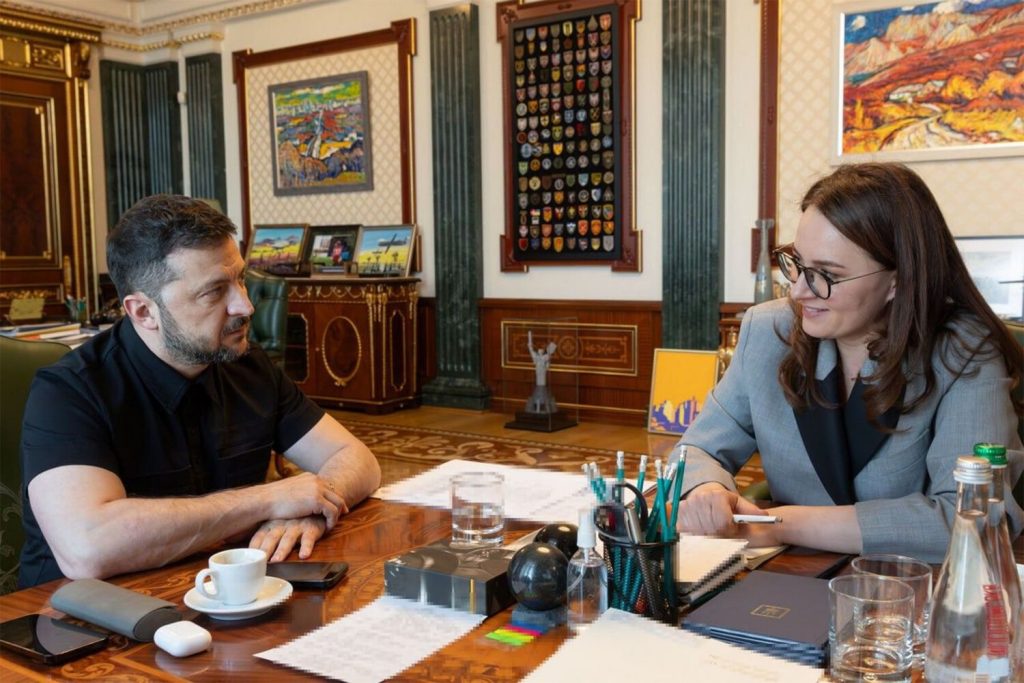 Юлия Свириденко Родители: Семейные Корни и Влияние на Личность