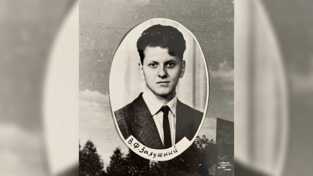 Валерий Залужный Родители Национальность: подробная биография и семья
