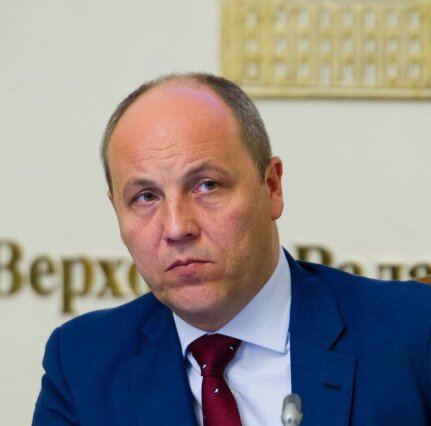 Парубій Де Зараз: текущая деятельность и жизненный путь