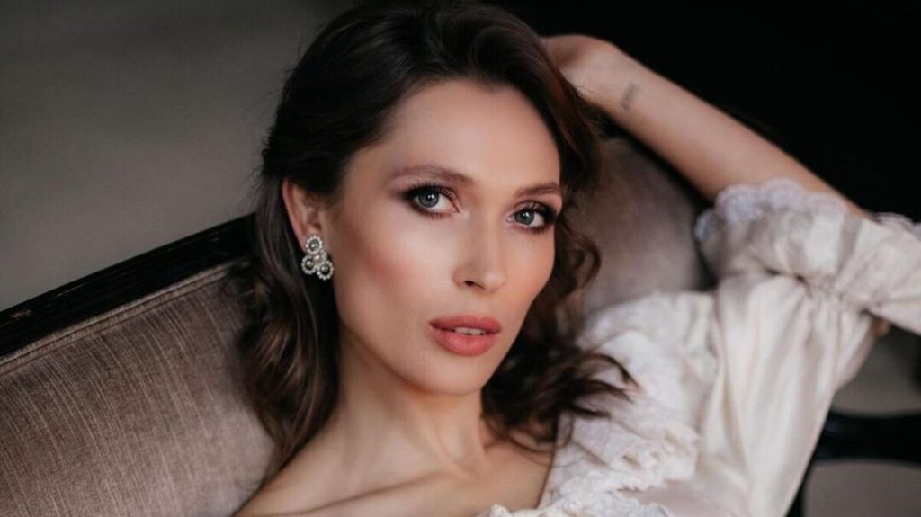 Олена Світлицька Особисте Життя: детальна інформація про біографію, сім’ю та кар’єру