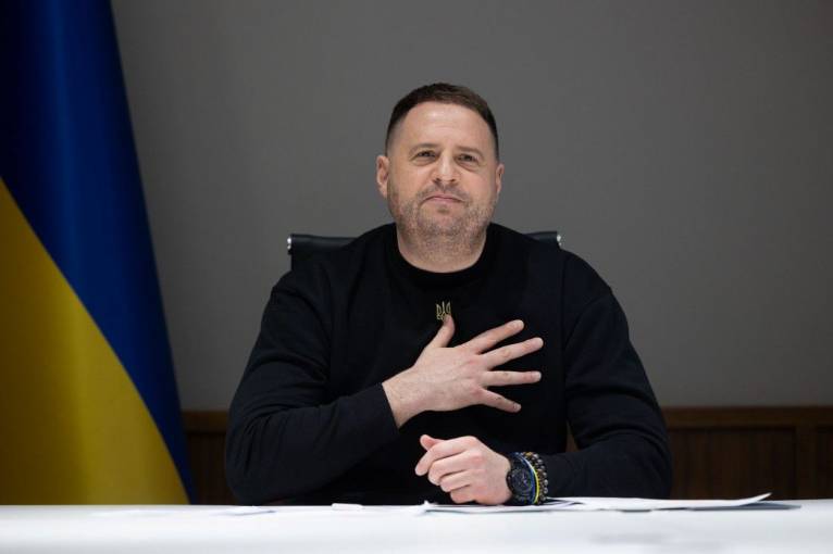 Андрій Єрмак Національність: Подробности о происхождении, биографии и карьере