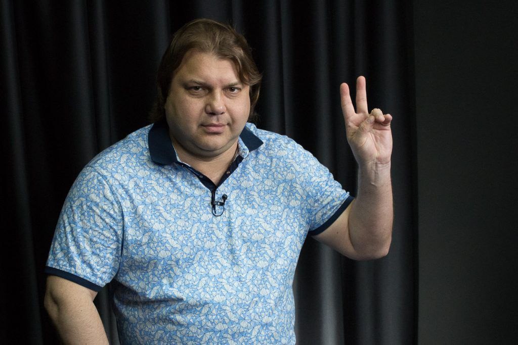 Влад Росс Настоящая Фамилия: подробности биографии и карьеры